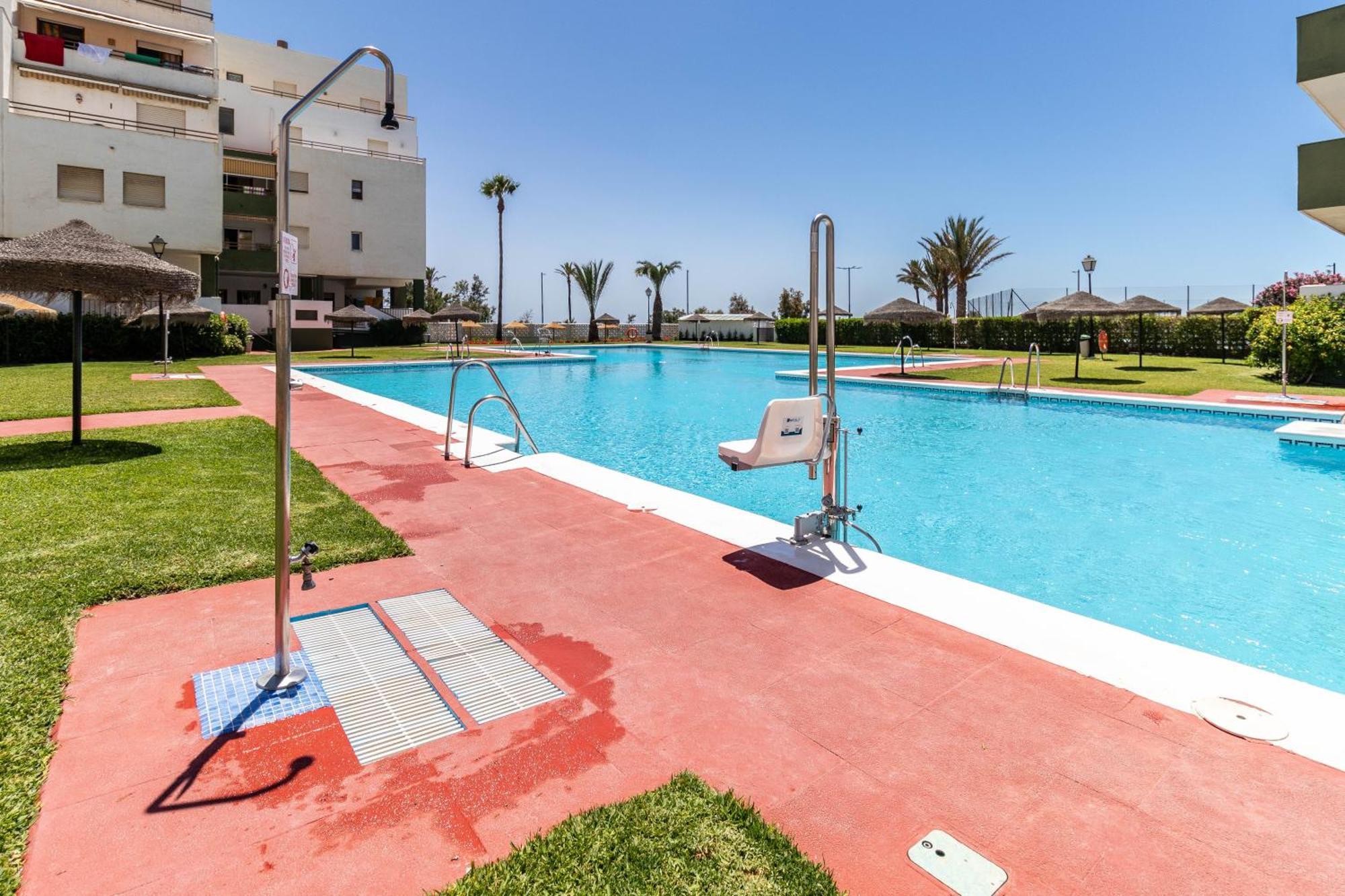 Rentitspain Moderno Apartamento Calaverde Frente Al Mar Salobreña Zewnętrze zdjęcie